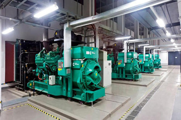 达日发电机出租