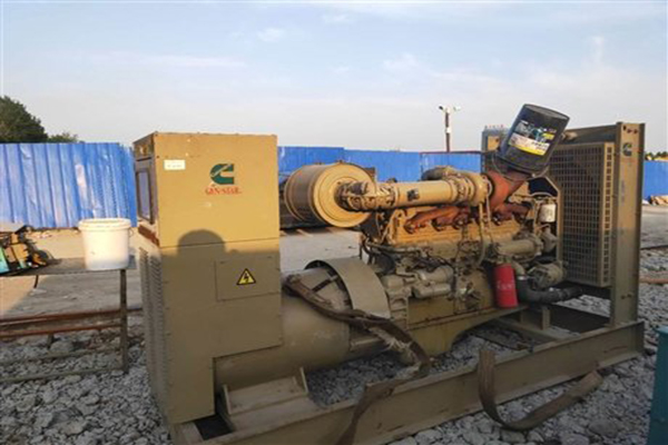 达日发电机出租